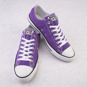 Converse Chuck Taylor Low-Top Sneakers - Electric Purple